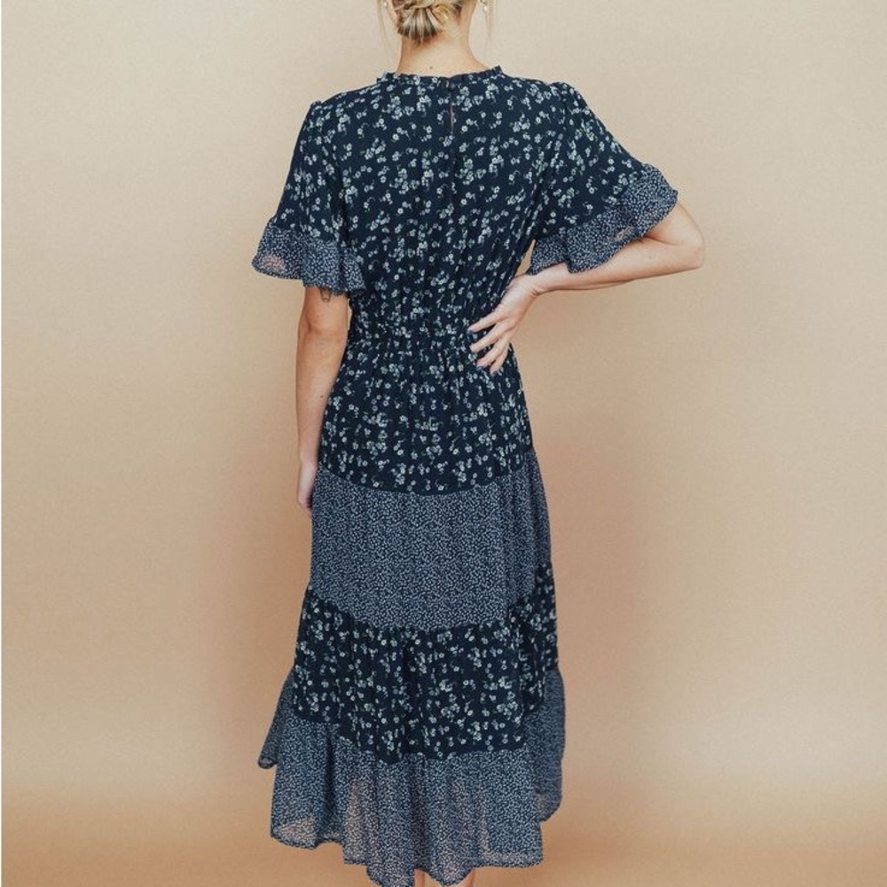 Floral Navy Blue Dress - Picture 3 of 6